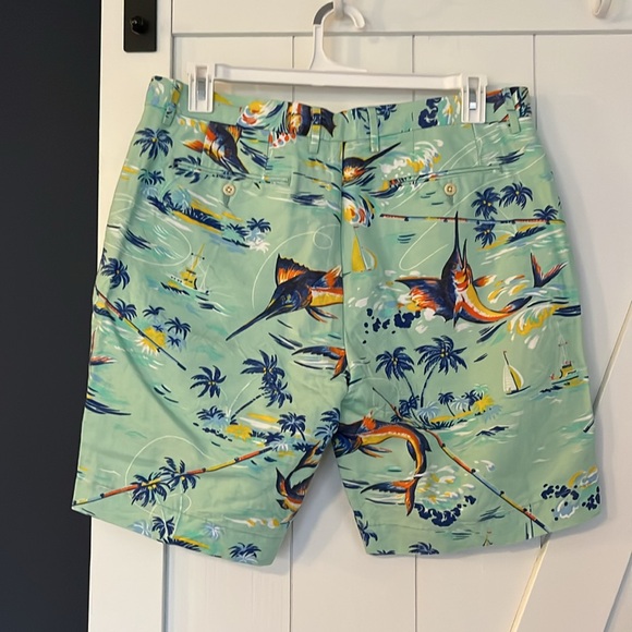 Polo men’s shorts-sz 35-unique print,pops of color! Get vacation ready!🌴☀️🐠 - Picture 2 of 6